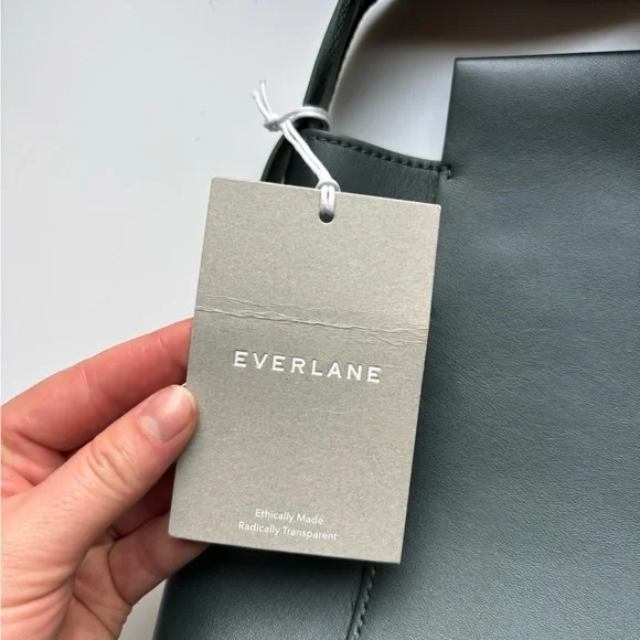 NWT Everlane The Form Shoulder Bag - Picture 4 of 13